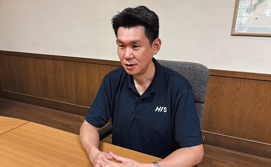 インタビューの様子